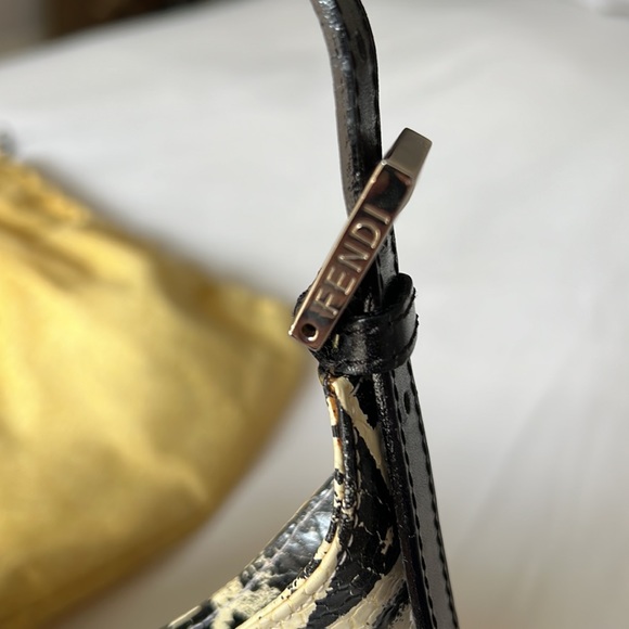 Authentic Vintage Fendi Mama Baguette Python Bag/Purse - Picture 4 of 13